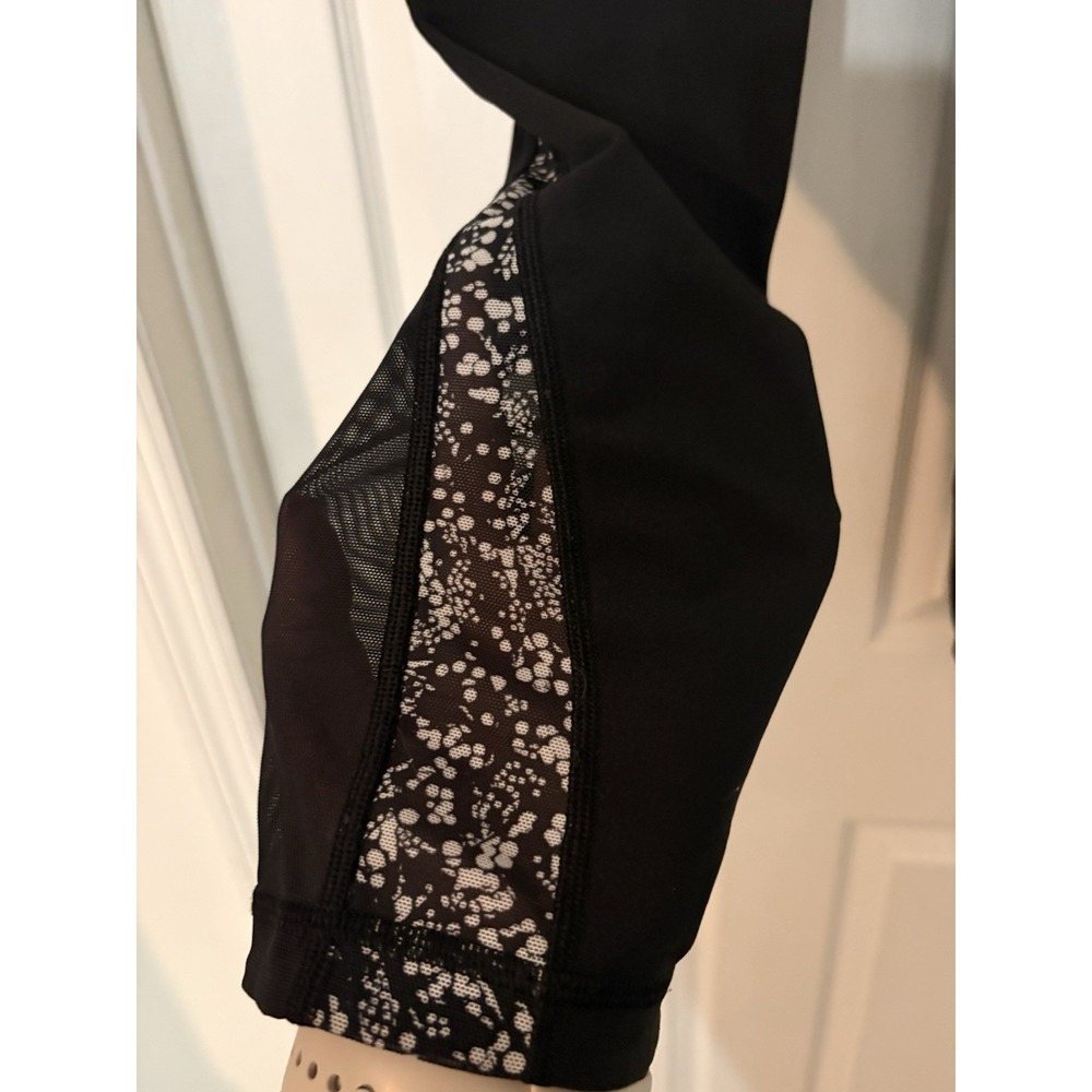 Lululemon Athletica Black White M Cropped Mesh Leggings Women's Activewear - Picture 7 of 8
